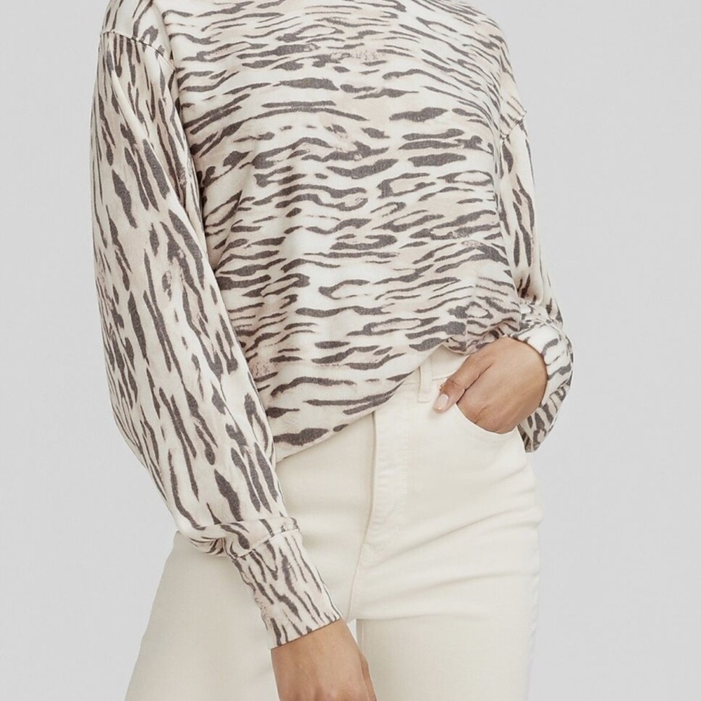 Oversized Cozy Zebra Printed Crew Neck Sweatshirt Cream Ivory